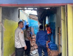 Diduga Konsleting Listrik, Polisi datangi TKP Kebakaran Rumah di Ciulu
