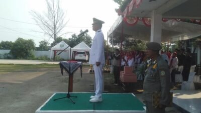 Camat Sukra Pimpin Upacara HUT RI ke-80 Tingkat Kecamatan 