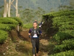 Kabid Propam Polda Jabar Hobi Lari, Ikut Bandung Ultra 100 Bersama Kapolda Jabar