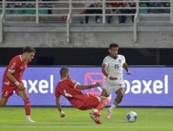 Timnas Indonesia Dominan, Lebanon Bertahan Mati-Matian: Garuda Tertahan 0-0 di Surabaya