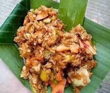 Rujak Bebek: Camilan Jadul yang Kembali Hits di Masa Kini