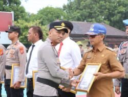 Polres Indramayu Gelar Upacara Korp Raport dan Pemberian Penghargaan Personel
