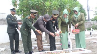 Peringatan HUT TNI Ke-80, Kodim Indramayu Ziarah Nasional Di TMP