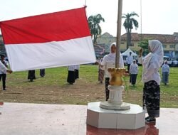 Ribuan Peserta Ikuti Upacara Peringatan Hari Santri Tingkat Kecamatan Haurgeulis 