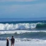 Menikmati Magis Pasir Hitam di Pantai Watu Pecak: Keindahan Alam Lumajang yang Memikat Hati