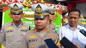 Jelang Natal dan Tahun Baru, Polres Indramayu Tertibkan U-Turn di Pantura, Ini Alasannya