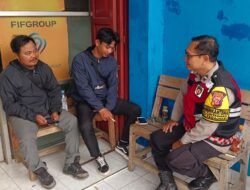 Sambang Kantor FIF Loji Personil Polsek Tegalwaru Edukasi Humanis Warga Waspada