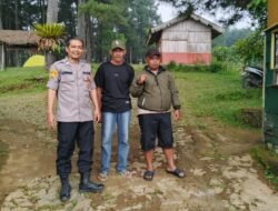 Polsek Cikoneng Sambangi Wisata Pinus Darmacaang