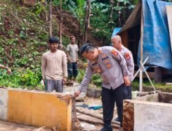 Wujud Kepedulian Polri, Kapolres Ciamis Tinjau Rutilahu Di Desa Winduraja