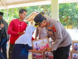 Kapolres Ciamis Turun Langsung Tinjau Lokasi Bencana dan Salurkan Bantuan, Warga Apresiasi Kehadiran Polisi