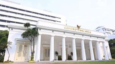 Kapal Meledak di Selat Hormuz, Tiga ABK WNI Hilang dan Satu Alami Luka Bakar