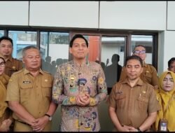 Harapan Baru dari RSUD Indramayu, Warga Ikuti Screening Operasi Katarak Bersama Lucky Hakim