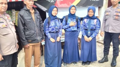 Jaga Harkamtibmas, Polsek Pamarican Pantau Kelulusan Siswa Kelas IX di Kecamatan Pamarican