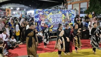 Cahaya Kecil dari Pasar Mambo, Pentas Seni Pelajar SD Hidupkan Malam Budaya Indramayu